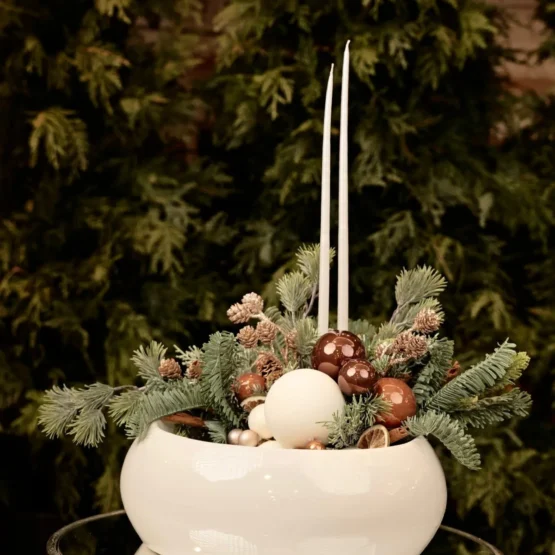Stroik świąteczny w kremowej misie
