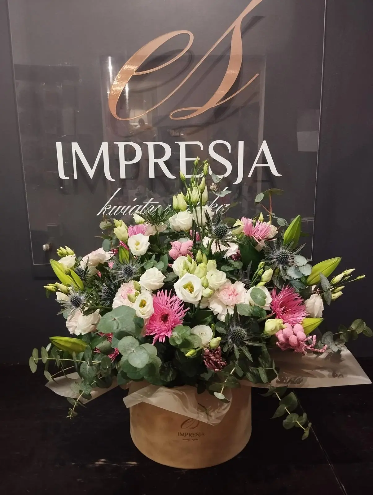 Flowerbox z mikołajkiem