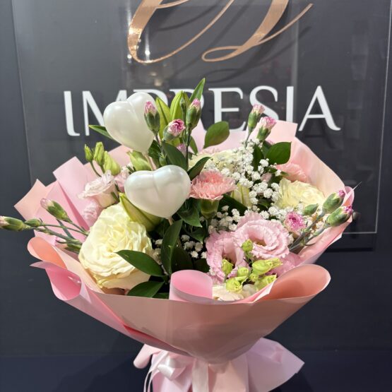 Bukiet jasnoróżowy z serduszkami