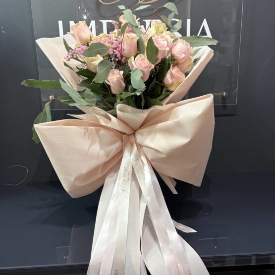 Bukiet różowy PREMIUM z kokardą