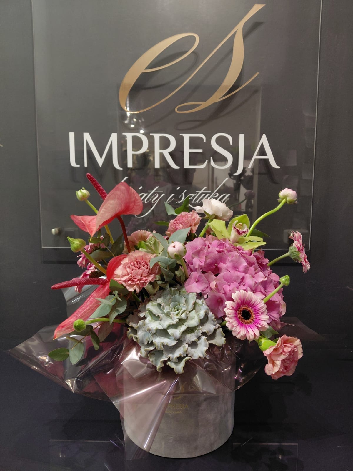 Flowerbox asymetryczny z anturium