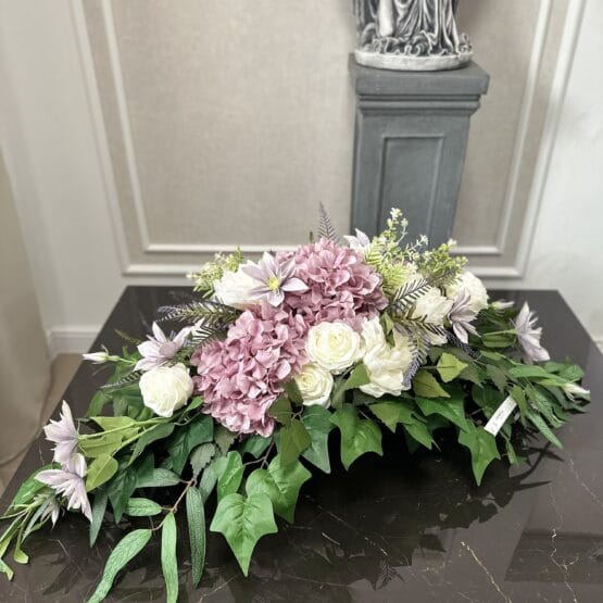 Kompozycja sztuczna różowa hortensja i clematis